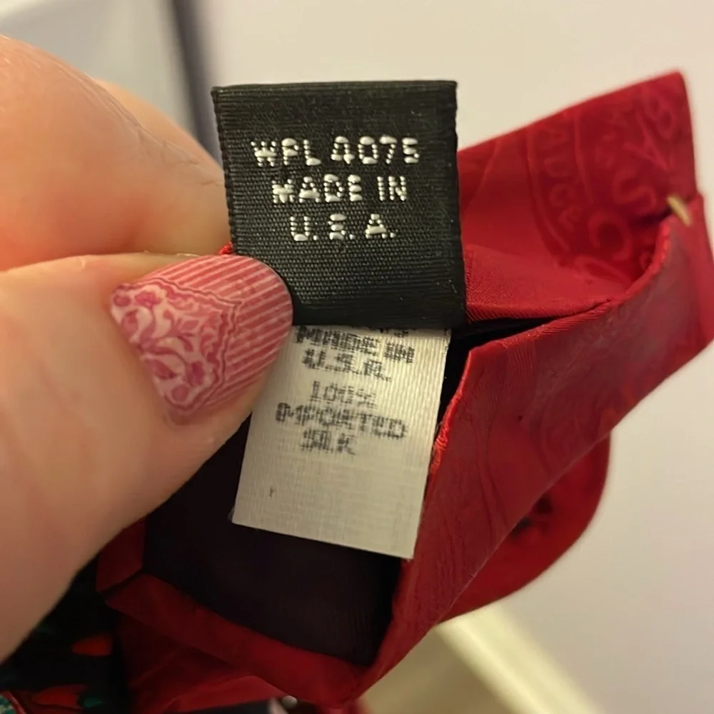 Tabasco Belk Heart Valentine’s Hot Pepper Black Red Necktie Tie Silk